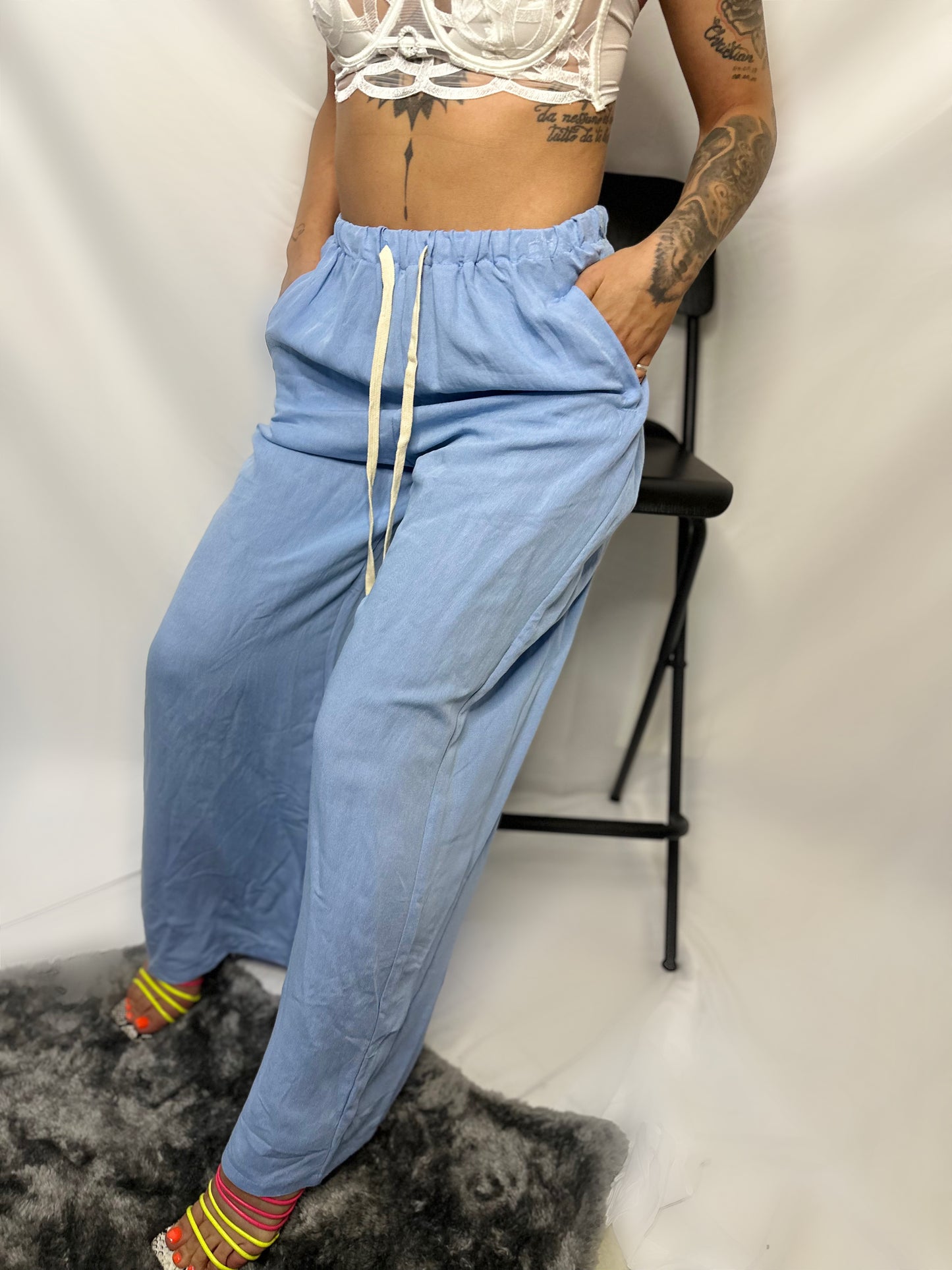Pantalone di lino