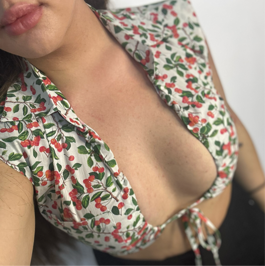 Shirt crop cherry