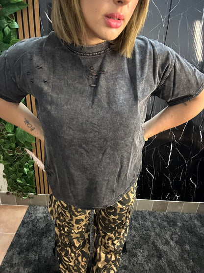 T-shirt forata